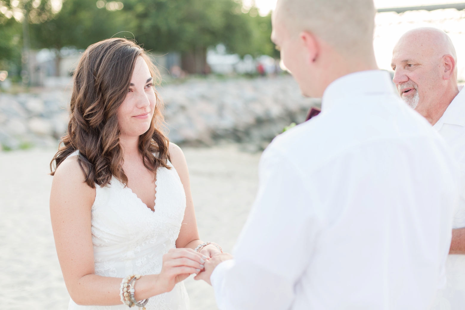 Intimate Yorktown Beach wedding by Angie McPherson Photography