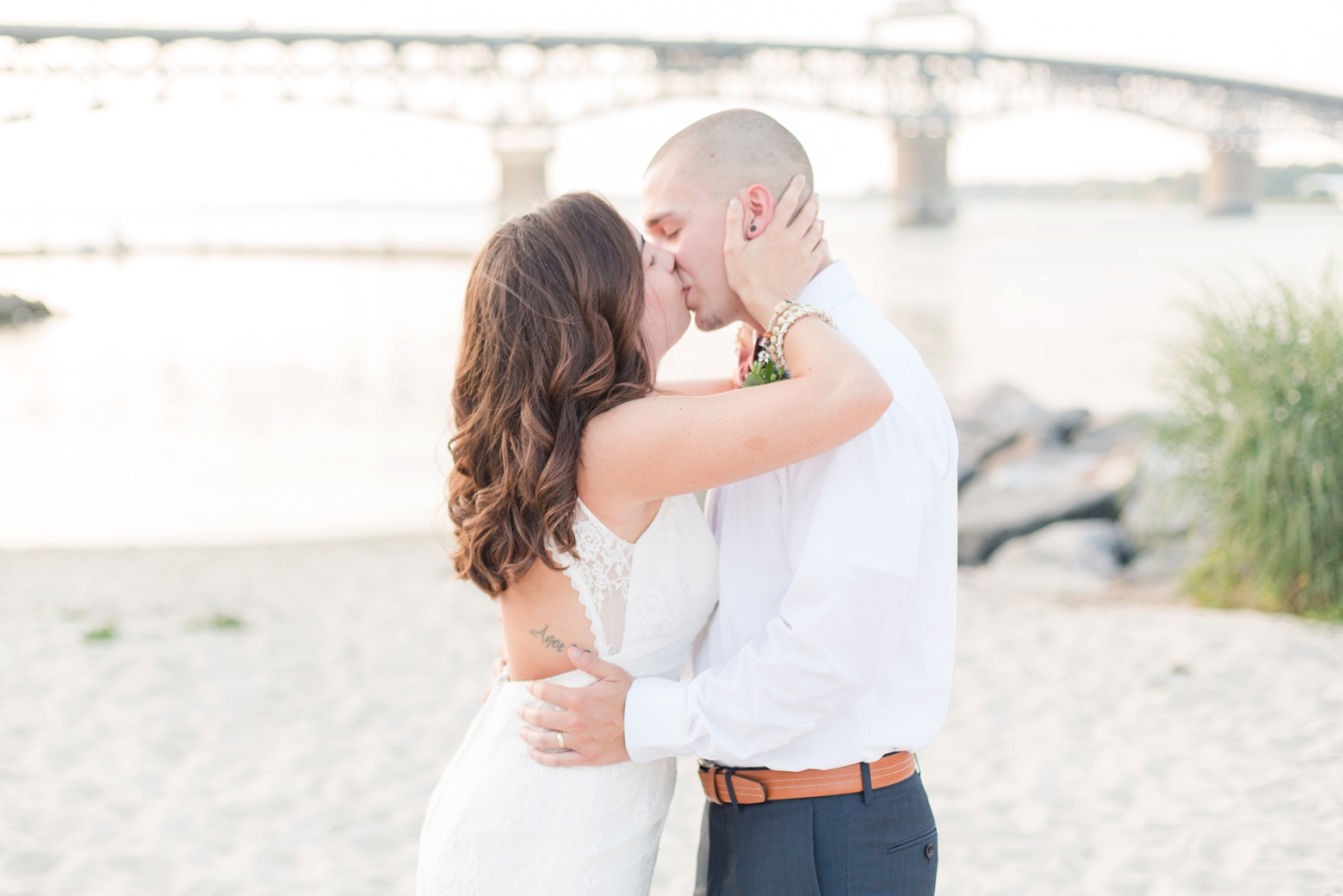 Intimate Yorktown Beach wedding by Angie McPherson Photography