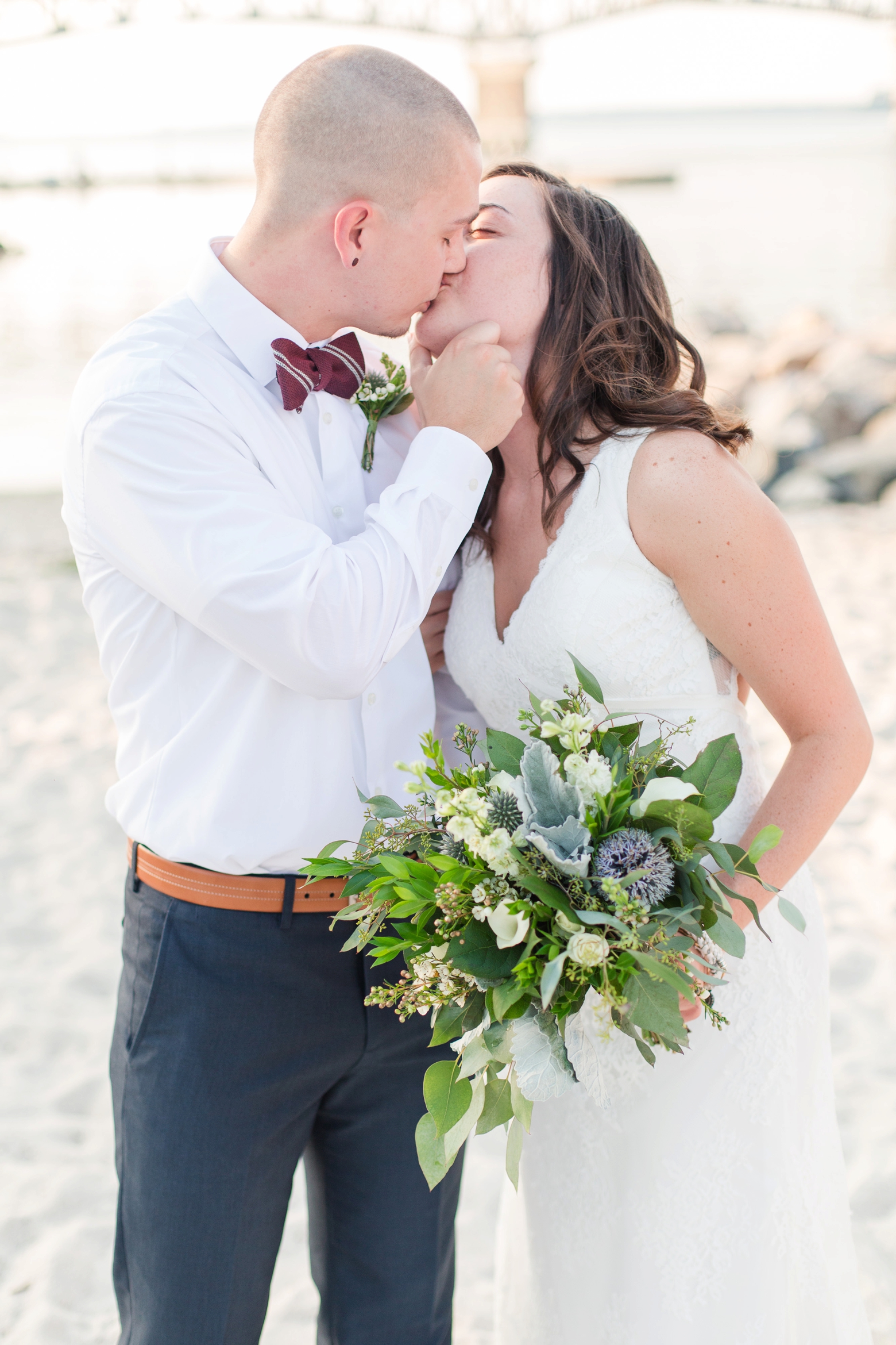 Intimate Yorktown Beach wedding by Angie McPherson Photography