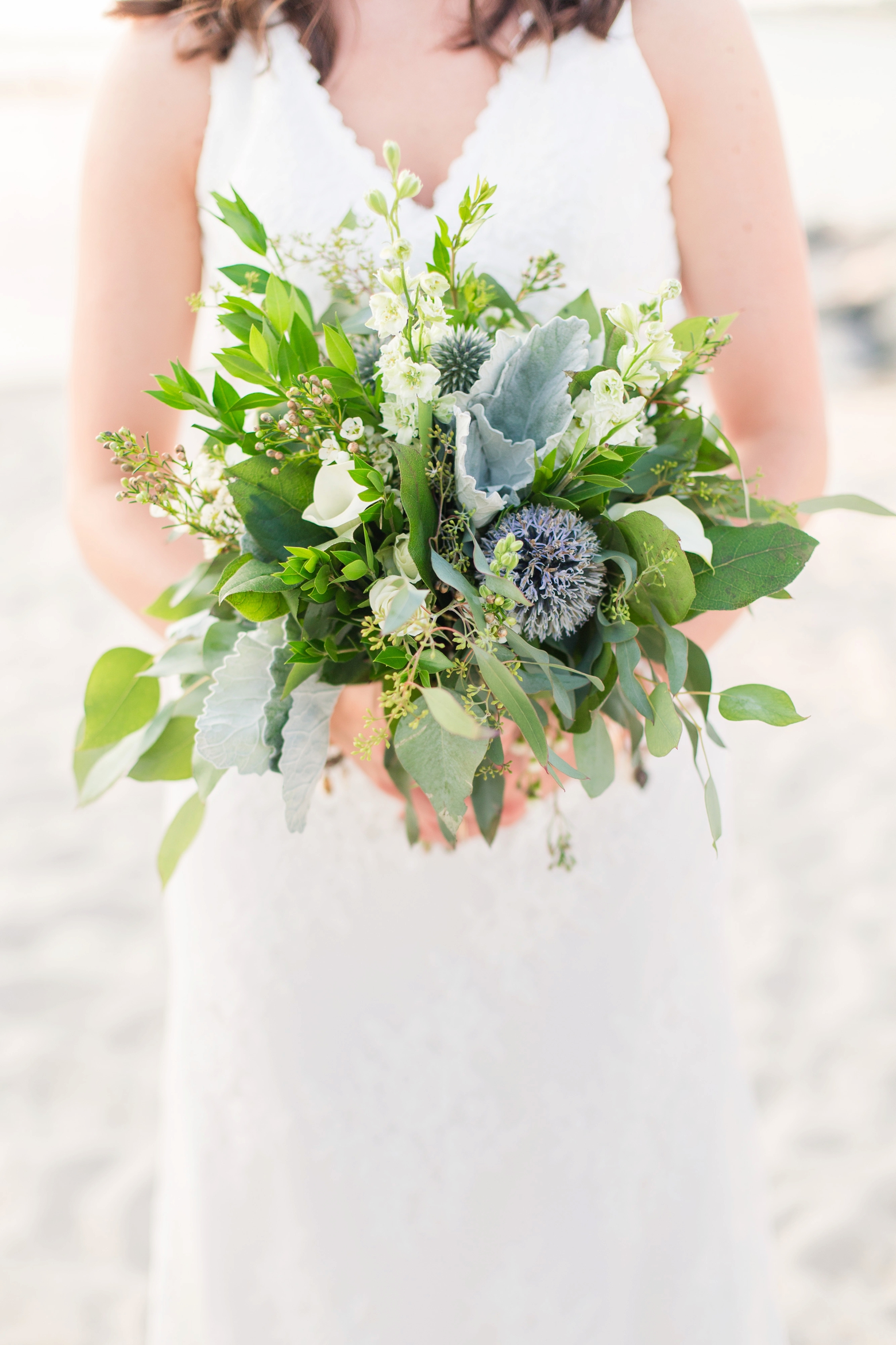 Intimate Yorktown Beach wedding by Angie McPherson Photography