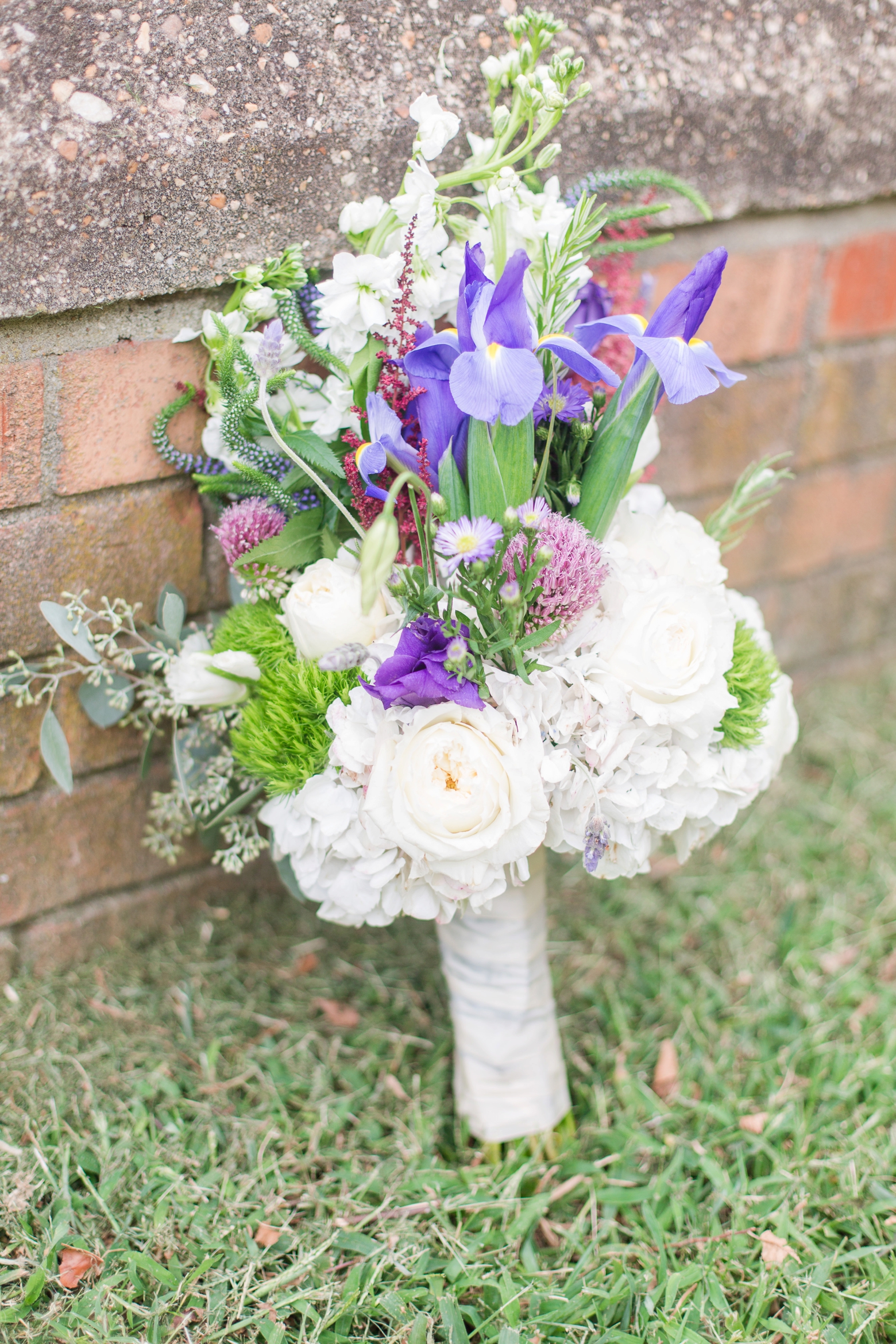 Norfolk Yacht Club Wedding by Angie McPherson Photography