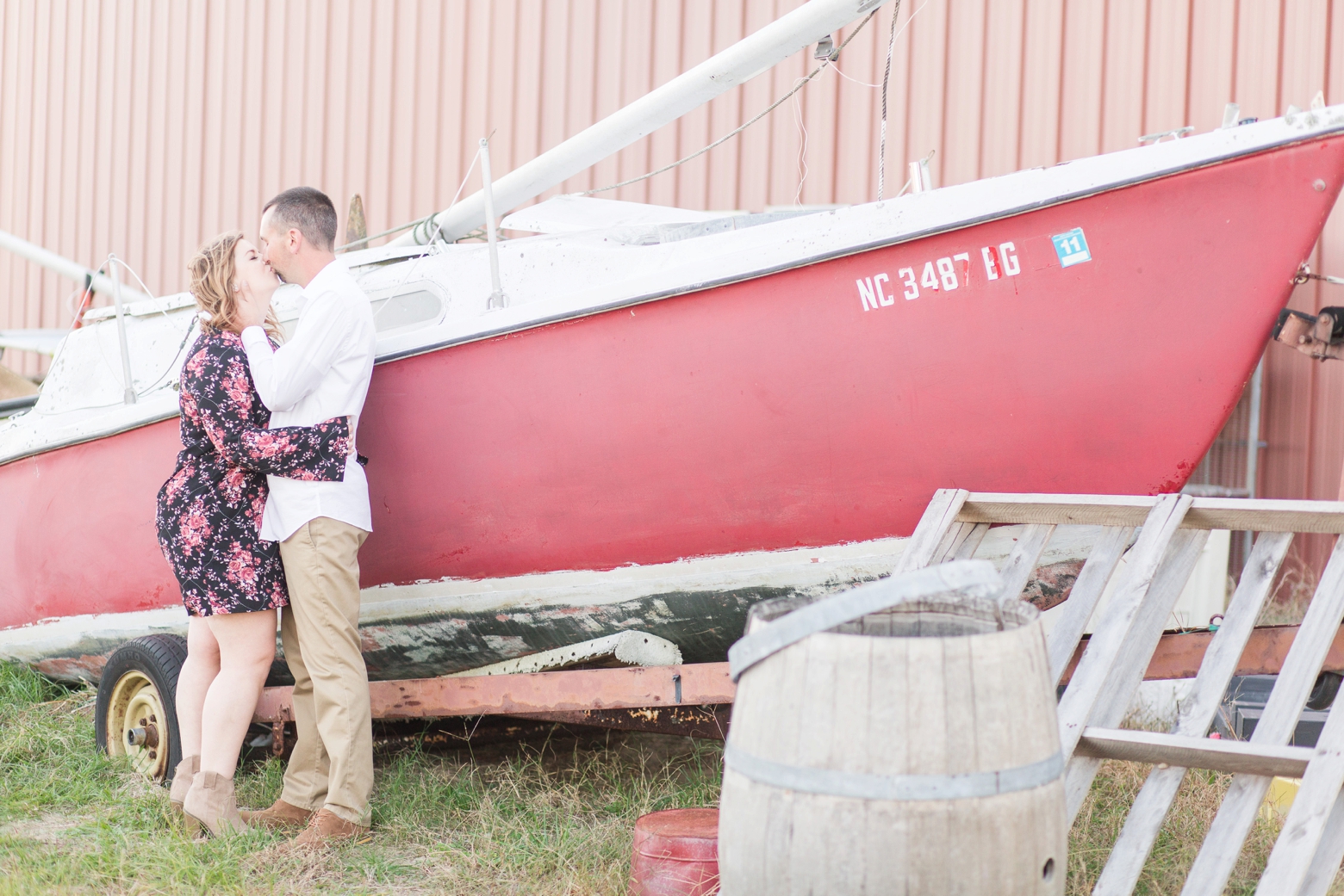What to Wear for your Engagement Photos by Angie McPherson Photography