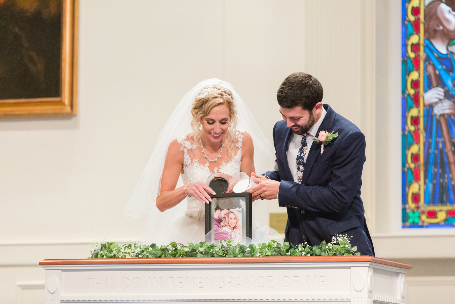 Regent University Chapel and Virginia Museum of Contemporary Art Wedding by Angie McPherson Photography