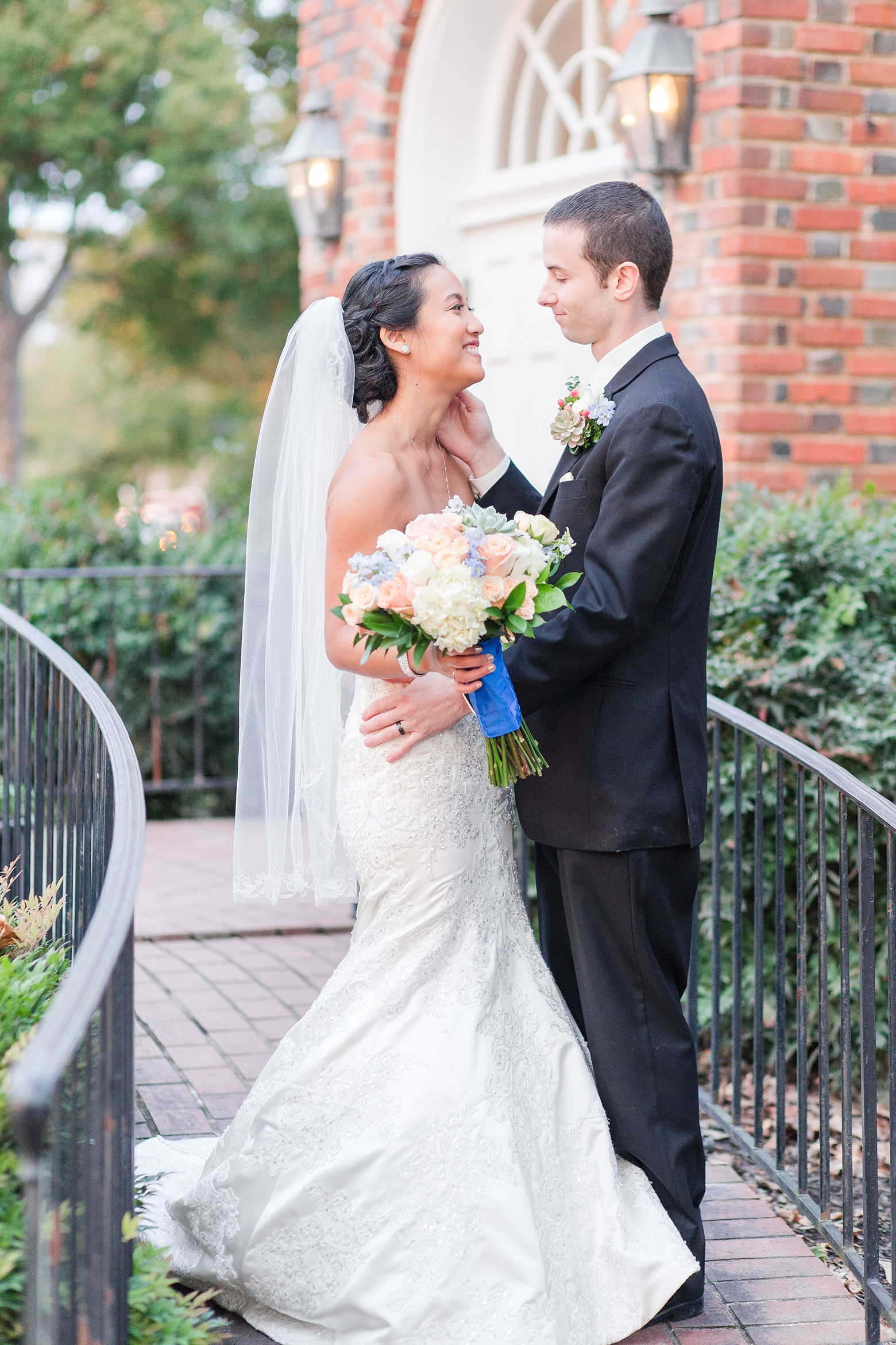 Old Donation Episcopal Church Wedding in Virginia Beach by Angie McPherson Photography