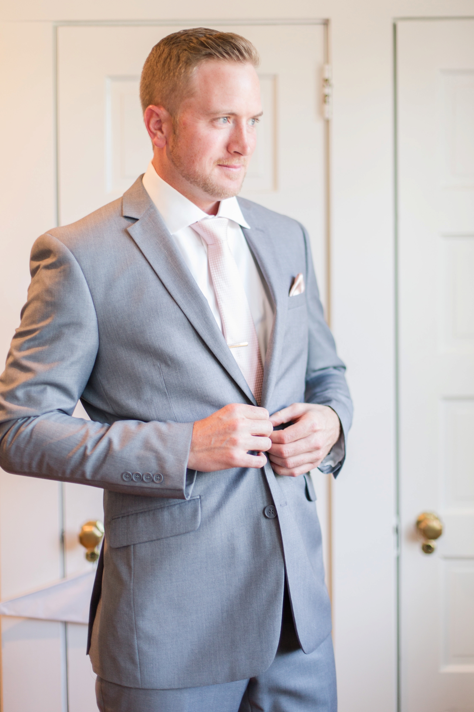 Woman's Club of Portsmouth Wedding | Angie McPherson Photography